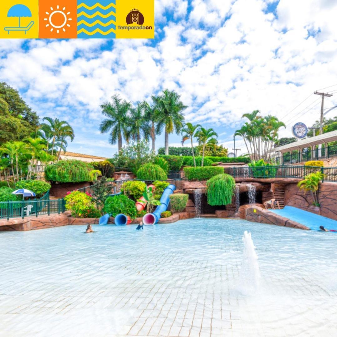 Piazza Com Acesso Ao Acqua Park - Gustavo Aparthotel Caldas Novas Exterior photo